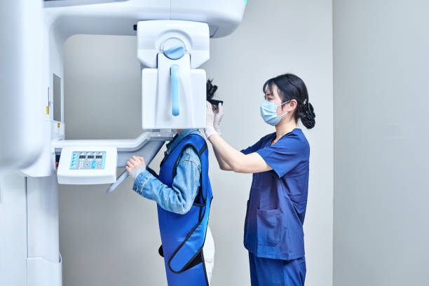 Best Emergency Dental Extractions in Manistee, MI