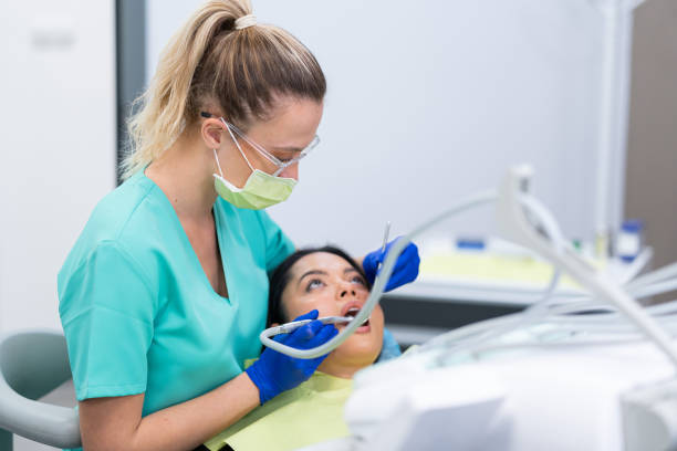 Best Broken or Cracked Tooth Emergency Dentist in Manistee, MI